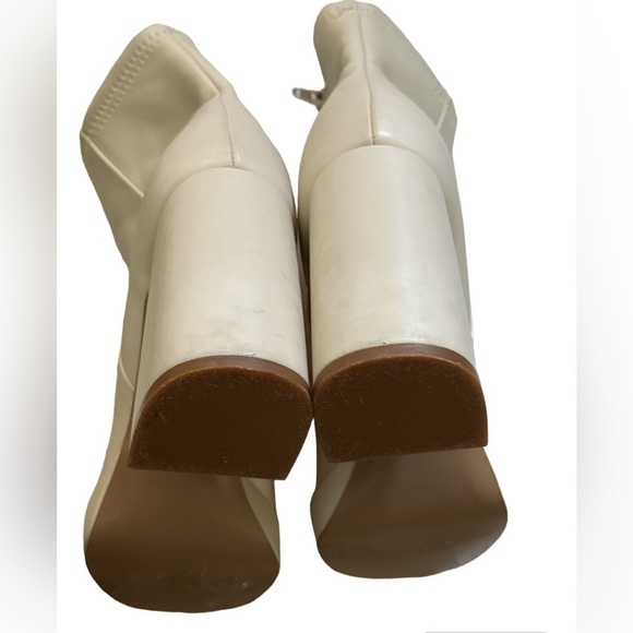 Steve Madden Kaleb ivory white platform square front booties ankle boot Sz 6 1/2 - Picture 8 of 9
